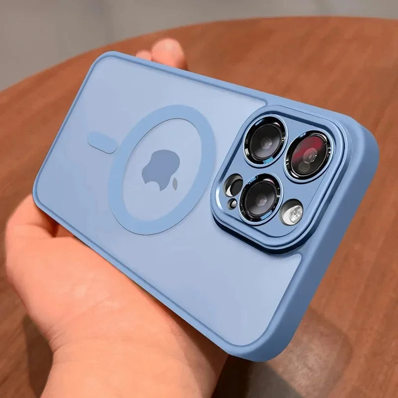 Capa Magnética Luxo Fosco Translúcida à Prova de Choque MagSafe